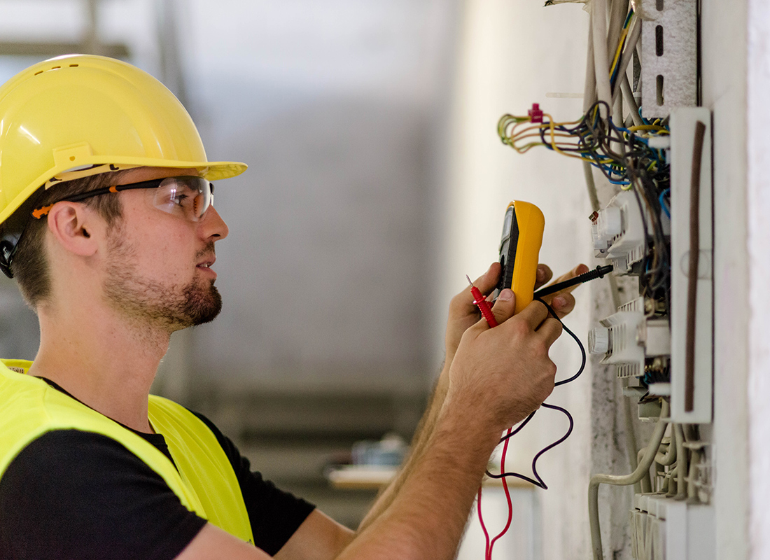 Reasons to Choose an Electrical Contractor